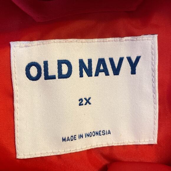 Old Navy Red Quilted Puffer Vest - Picture 10 of 13